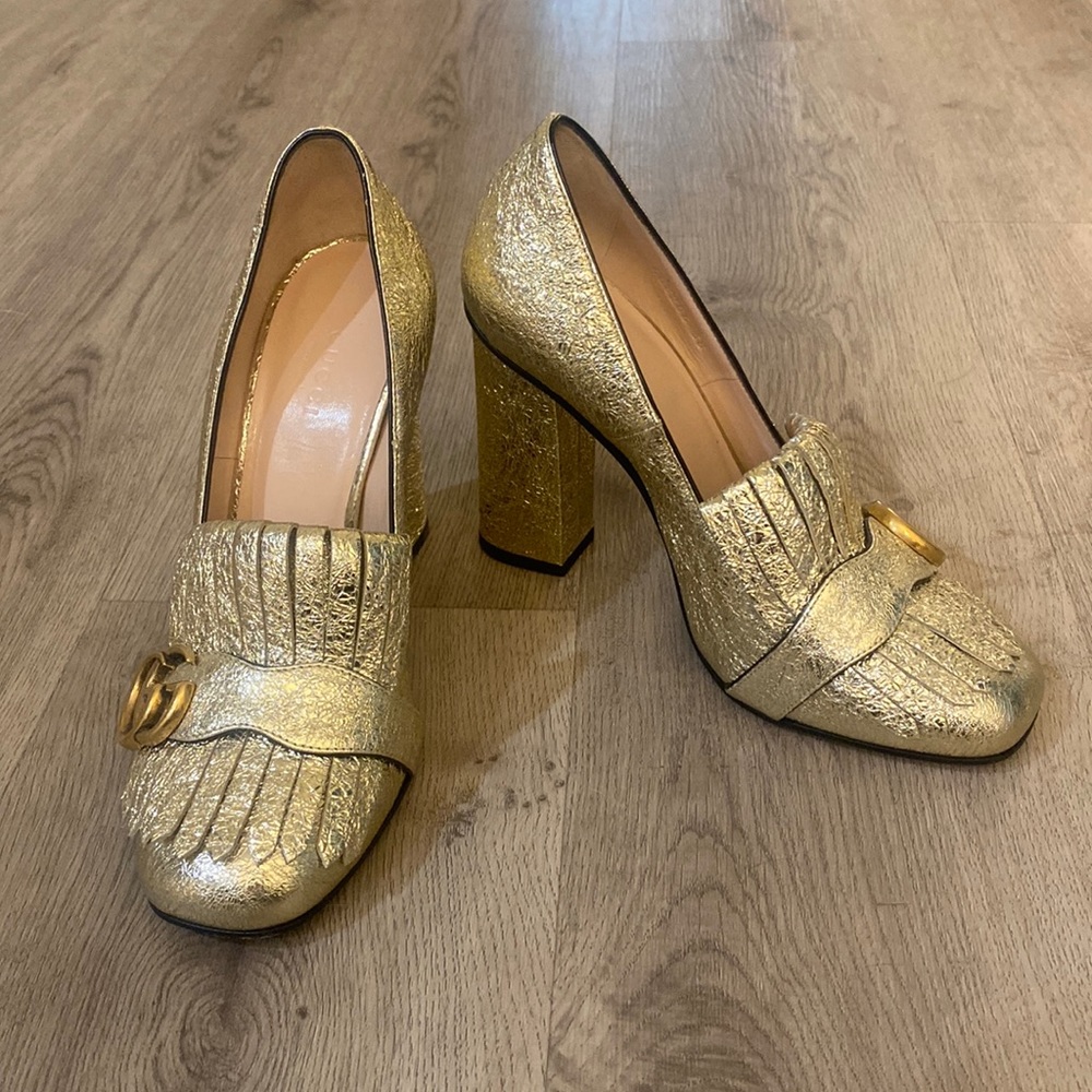 Gucci Gold Marmont Platino Double G Fringe Leather Platform Pumps